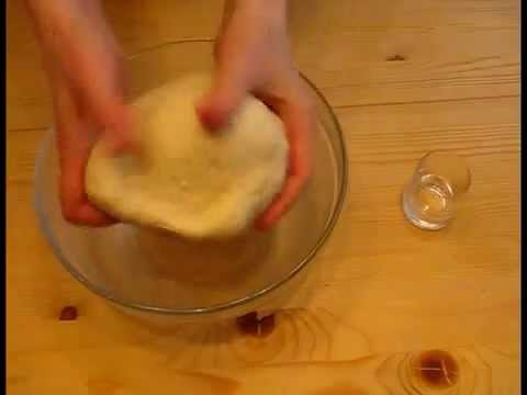Закусочные булочки с плавленым сыром