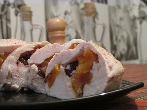 Куриное филе с сухофруктами. Chicken breast with dried fruit.