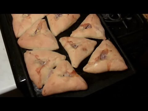Как печь треугольники с мясом и картошкой рецепт