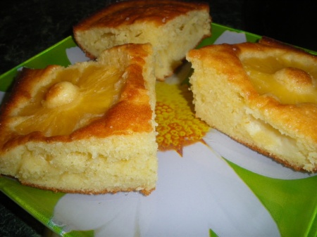 Рецепт ананасового пирога. Вкусное лакомство