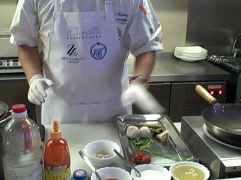 Тайский суп с креветками. Видеорецепт.AVI